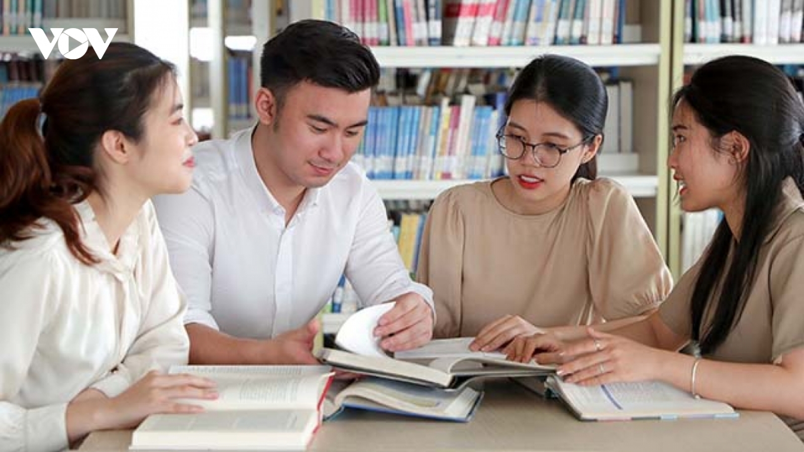 Bộ GD-ĐT lý giải việc bãi bỏ quy định đào tạo chất lượng cao bậc đại học