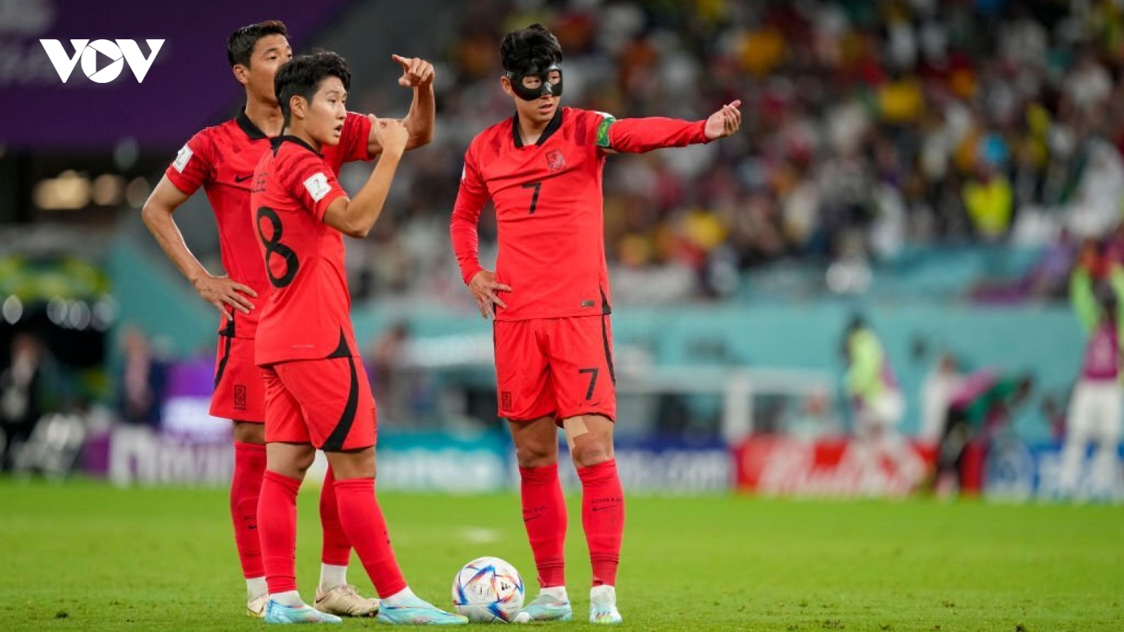 Chuyển nhượng 14/6: Sao Hàn Quốc cập bến PSG, Chelsea tính nẫng tay trên của Arsenal