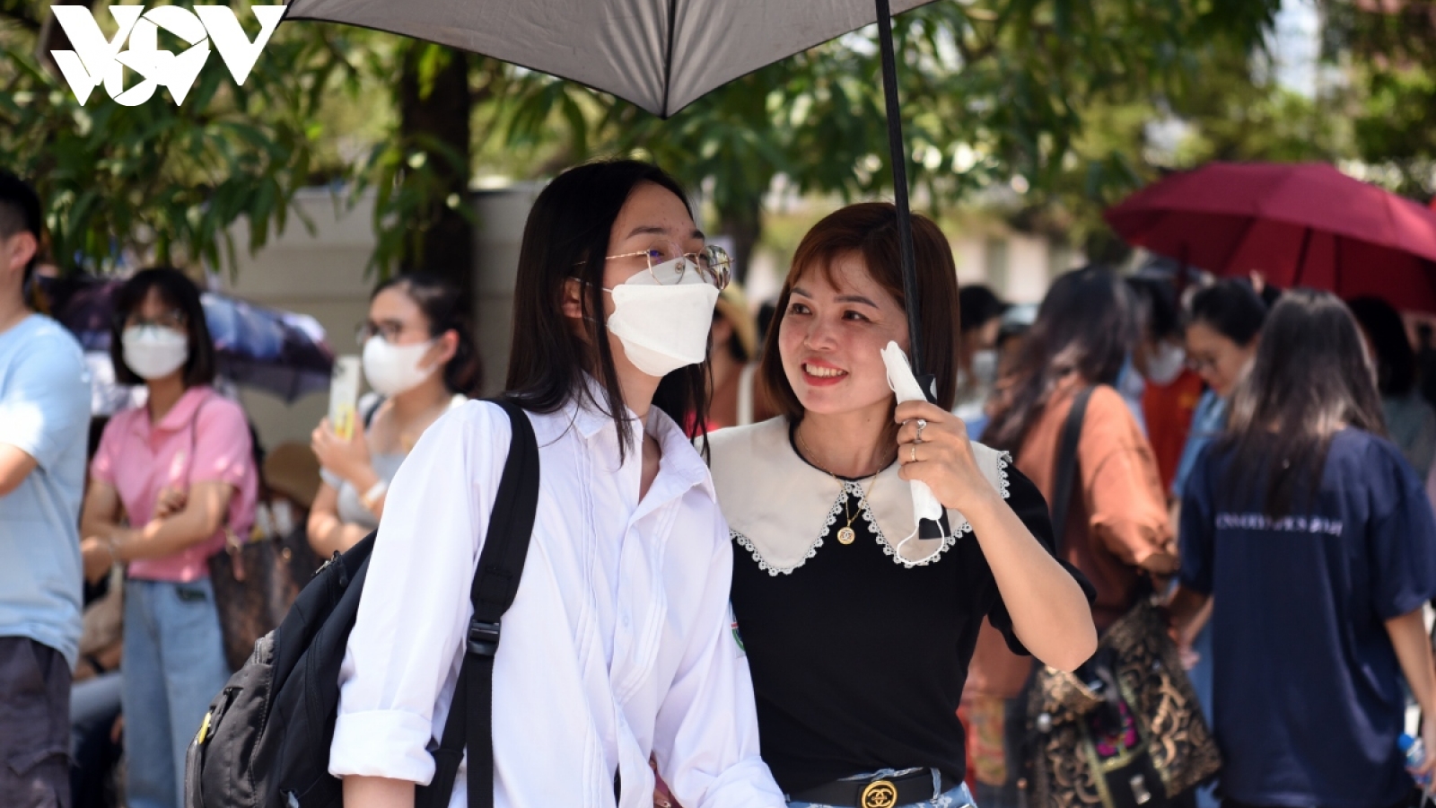 Trường chuyên có "tỷ lệ chọi khủng" ở Hà Nội công bố điểm chuẩn vào lớp 10