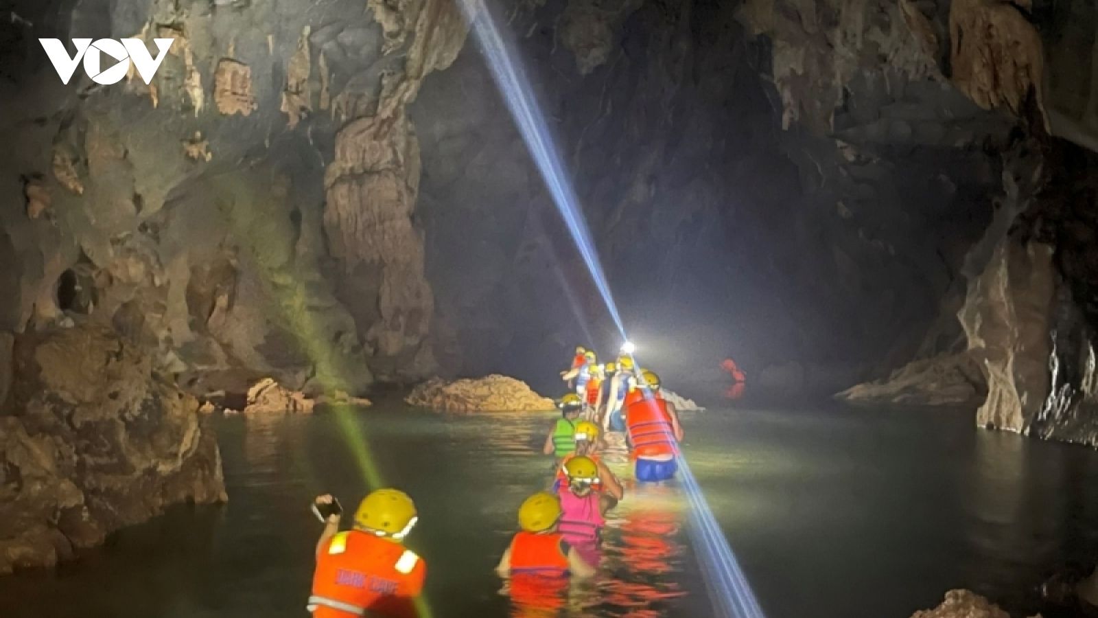 Various activities mark 20 years of Phong Nha-Ke Bang as world natural heritage