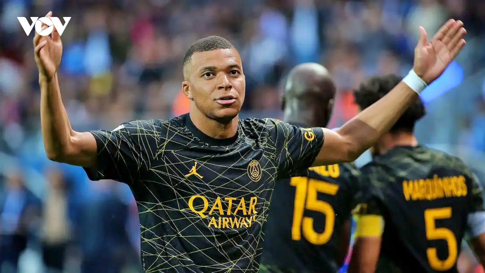 Real Madrid sẵn sàng chi 200 triệu Euro mua Mbappe