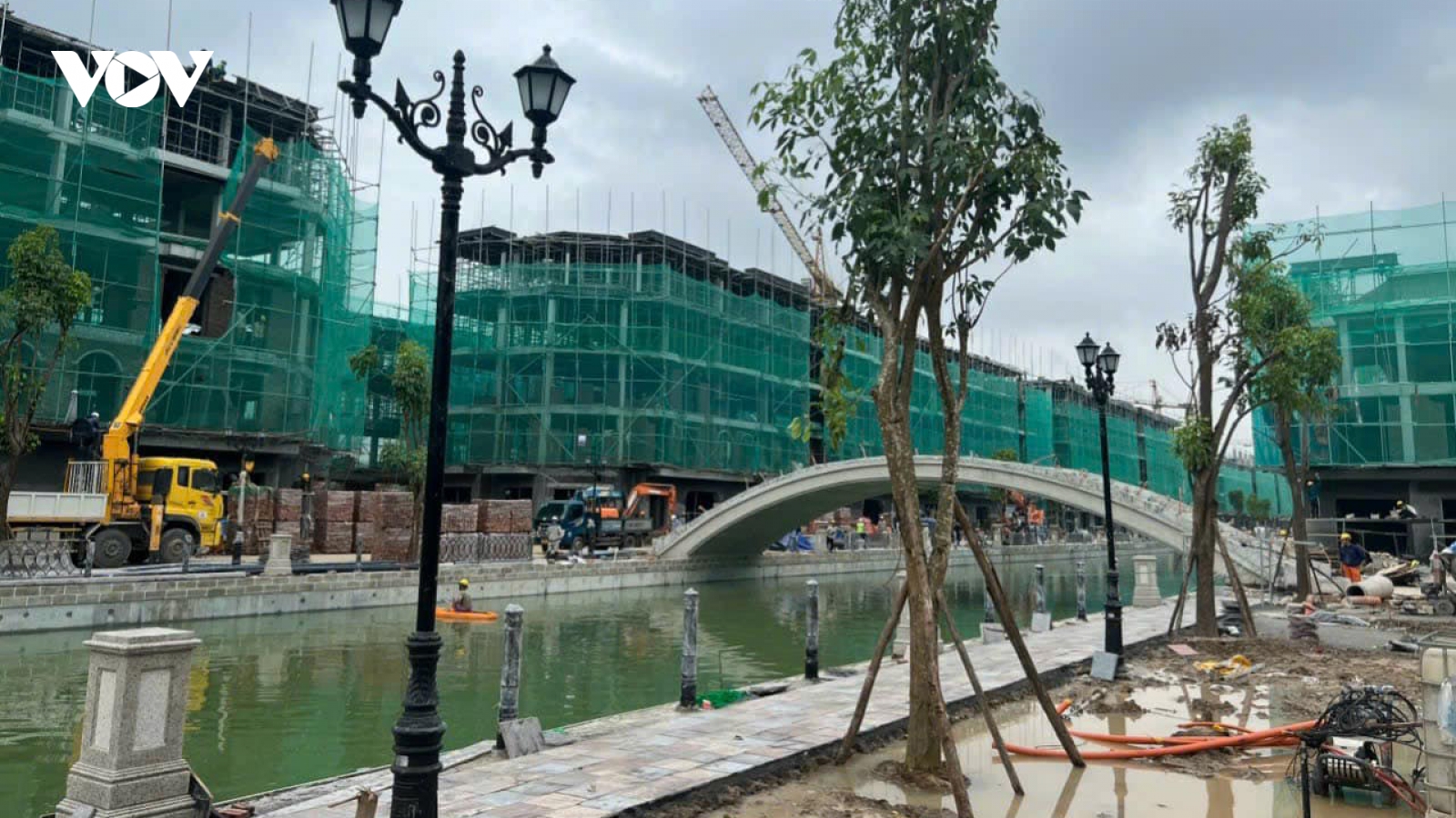 Mega Grand World Hà Nội xây dựng thần tốc, dự kiến đón khách vào đầu tháng 12
