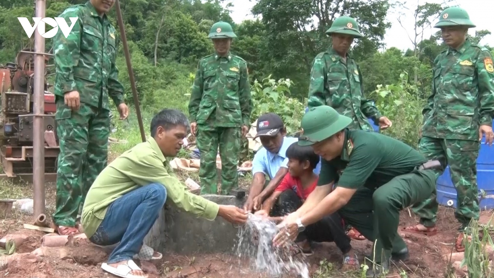 Vùng biên giới Quảng Bình: Giải “cơn khát” nước sạch cho dân