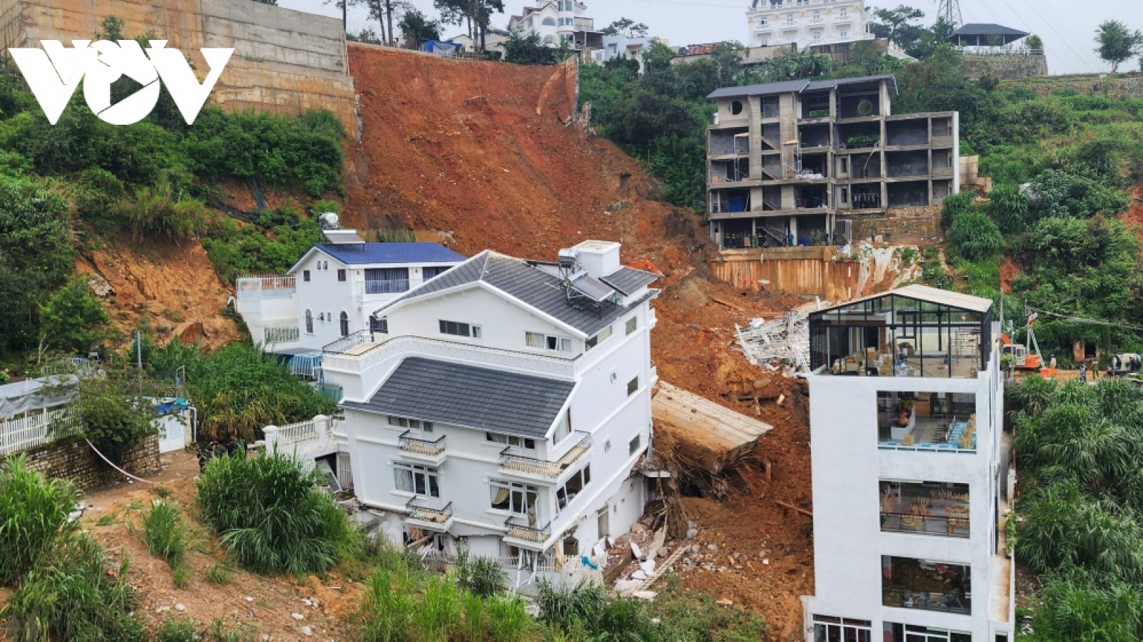 Thủ tướng chỉ đạo tập trung khắc phục nhanh hậu quả vụ sạt lở đất ở Lâm Đồng