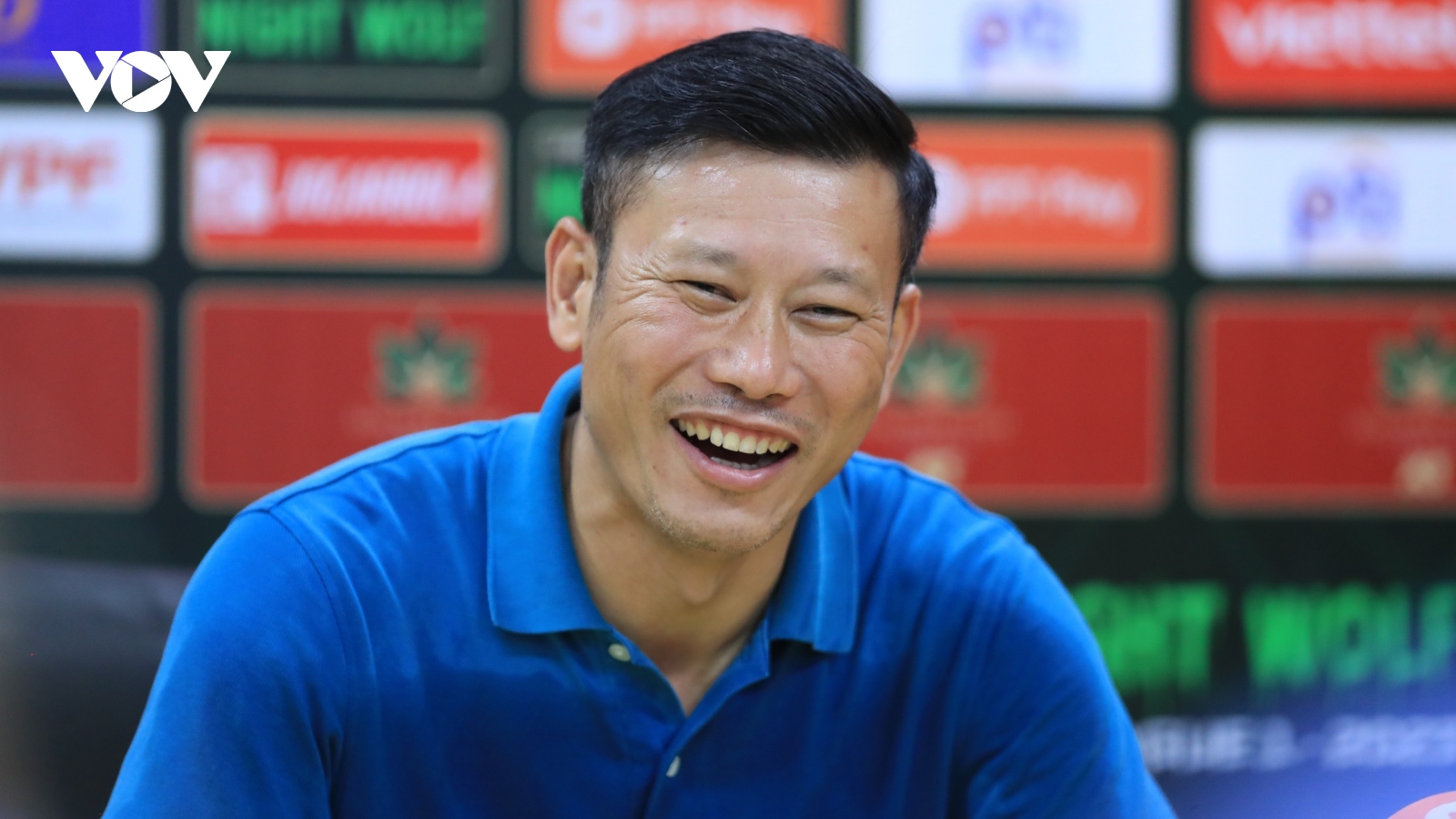 HLV Thạch Bảo Khanh tiết lộ chiến thuật giúp Viettel FC thắng đậm SLNA