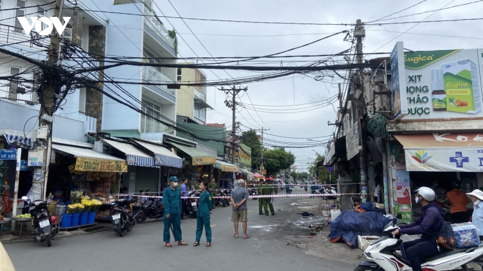 Quán cơm bốc cháy khiến hai người bị bỏng nặng phải đi cấp cứu