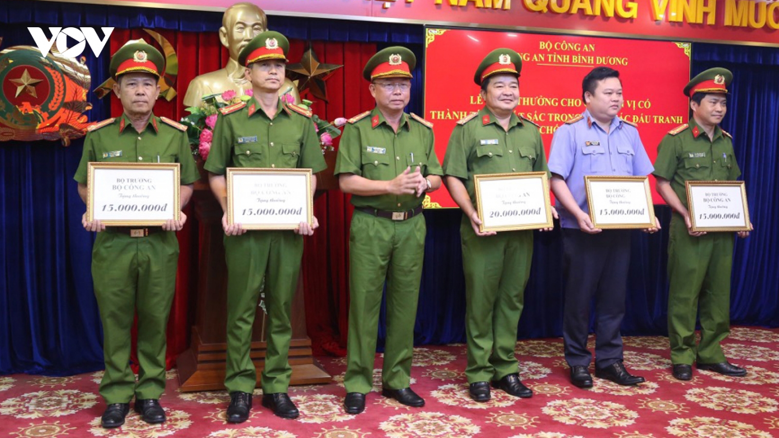 Triệt xóa các chuyên án ma túy lớn, nhiều đơn vị ở Bình Dương được khen thưởng