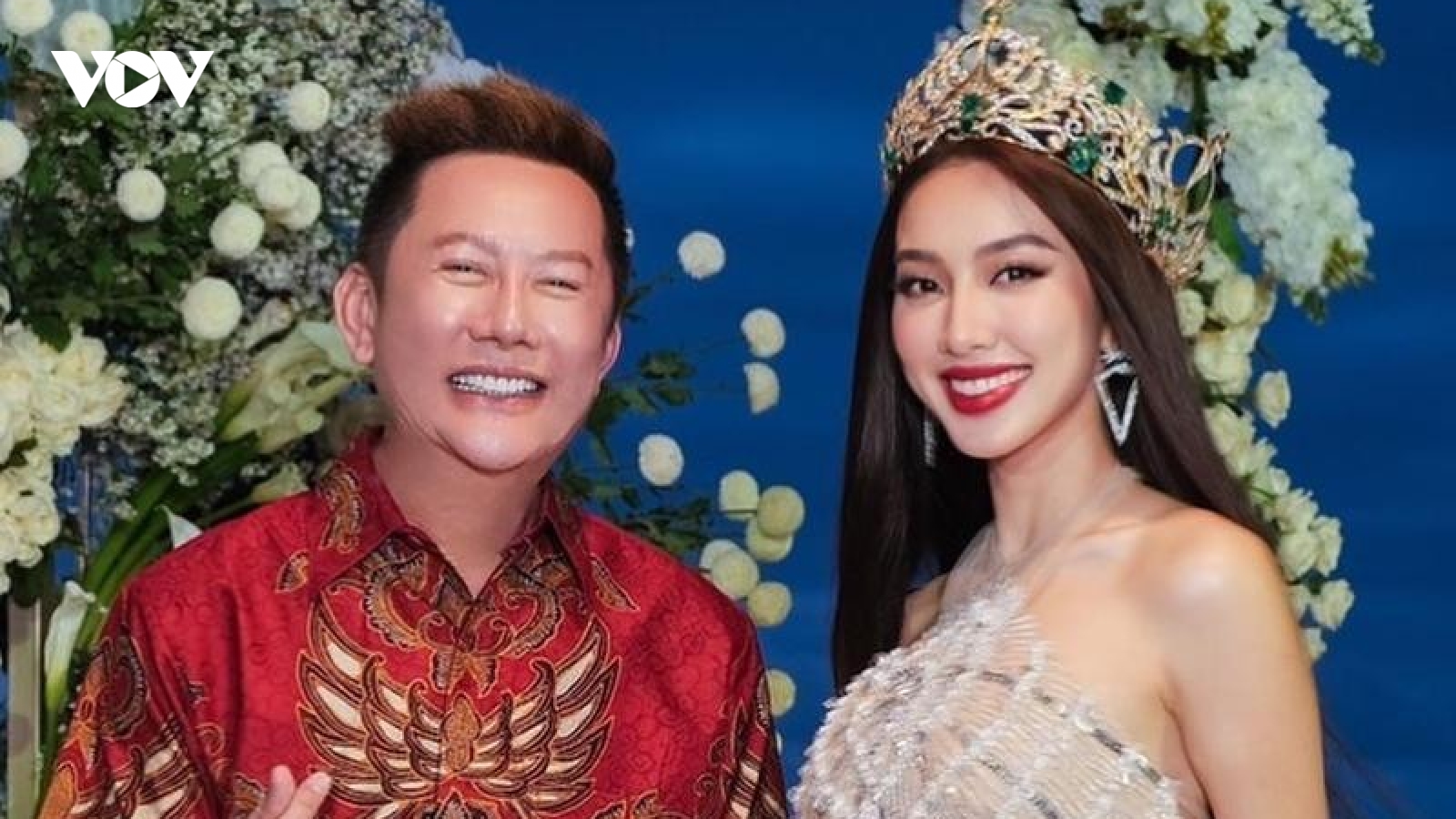 Thuỳ Tiên xin lỗi vì vô tâm xoá danh hiệu Hoa hậu Hoà bình Quốc tế 2021