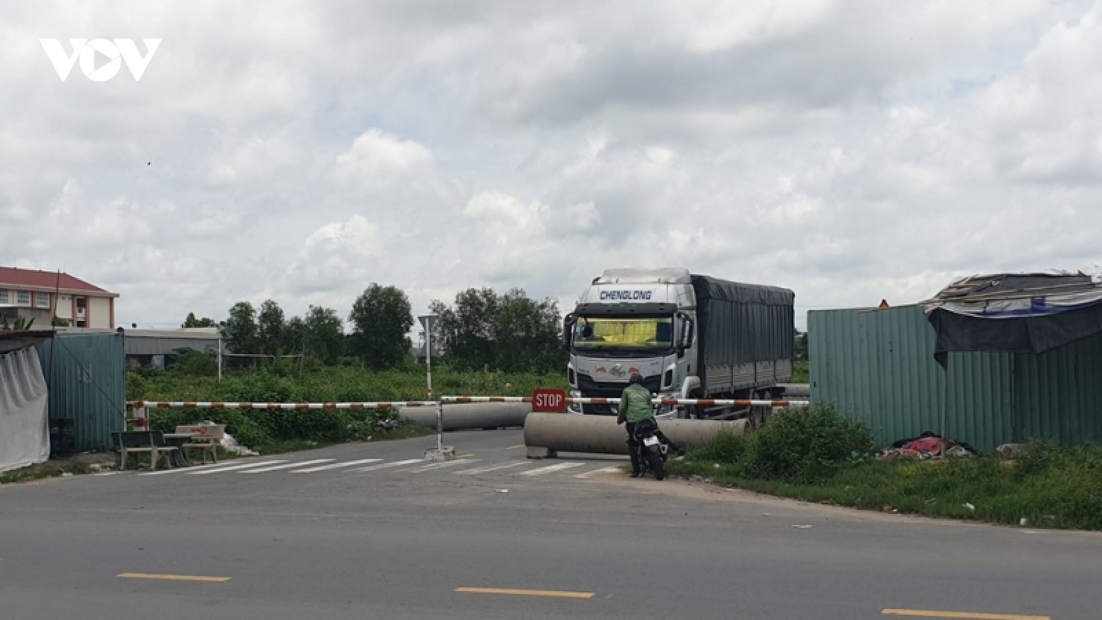 Phát hiện thi thể người đàn ông với nhiều vết đâm