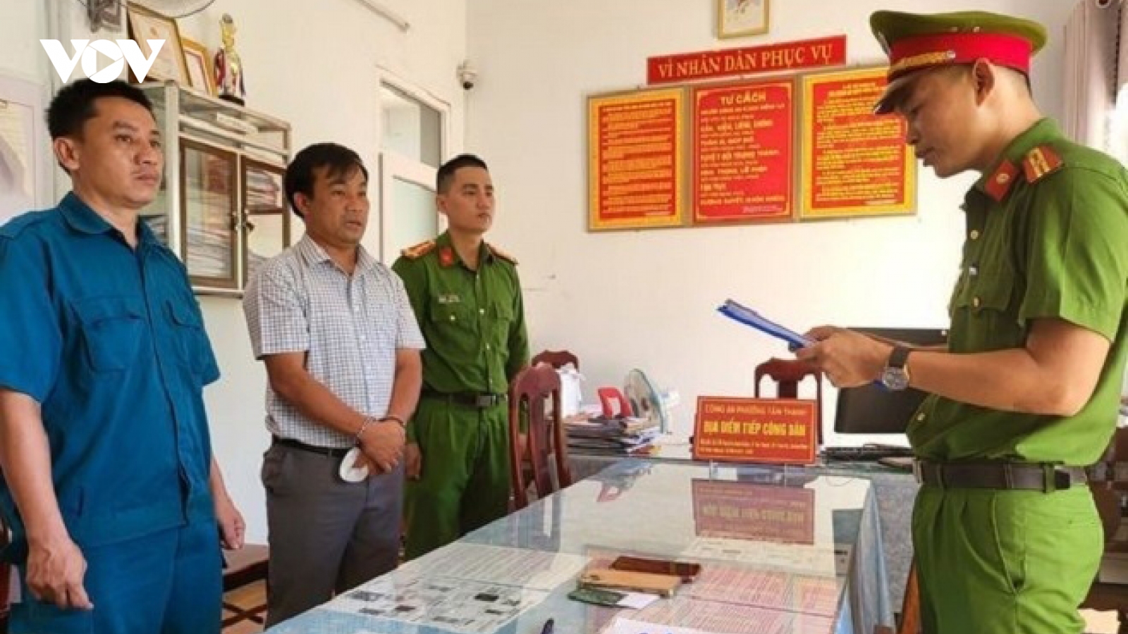 Cán bộ địa chính làm ngơ, gần 160 hecta đất rừng bị bán khống