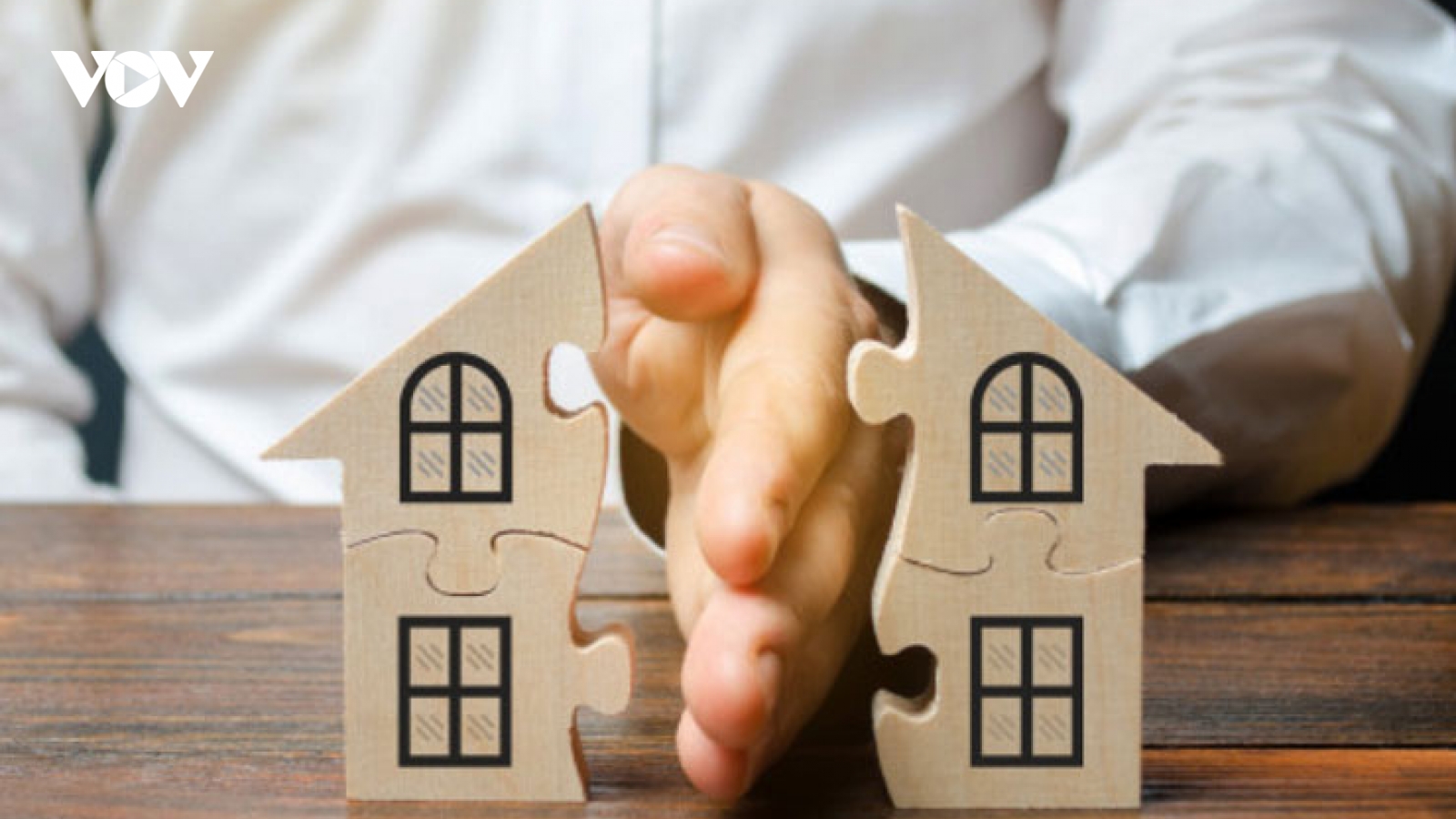 Bố mẹ không chia nhà đất cho con gái vì điều này