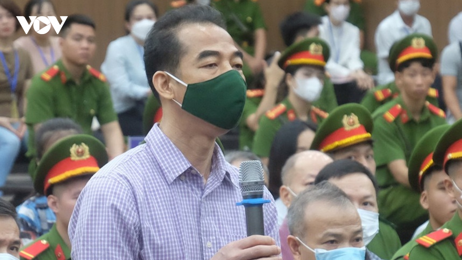 Cựu Thứ trưởng Tô Anh Dũng: "Bị cáo nhận quà nhưng không mở ra xem"