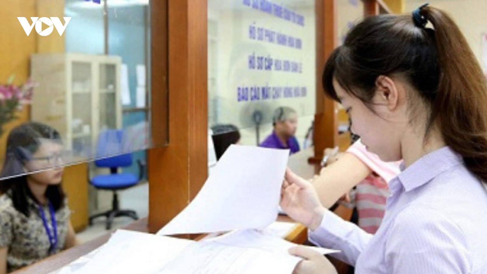 Doanh nghiệp xin cấp chứng nhận xuất xứ hàng hóa phải nộp phí