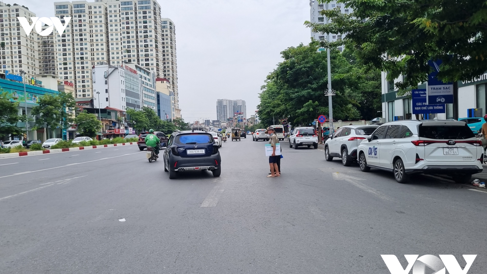 Cầu vượt bộ hành, mảnh ghép còn thiếu cho đường Vành đai 2 hiện đại