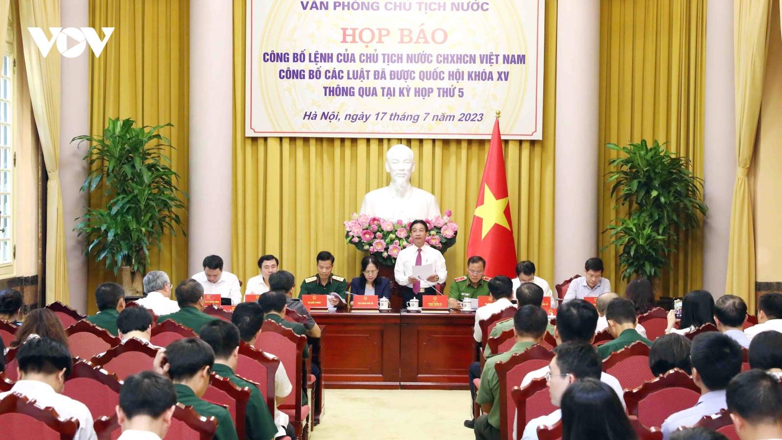 Công bố Lệnh của Chủ tịch nước về 8 luật vừa được Quốc hội thông qua