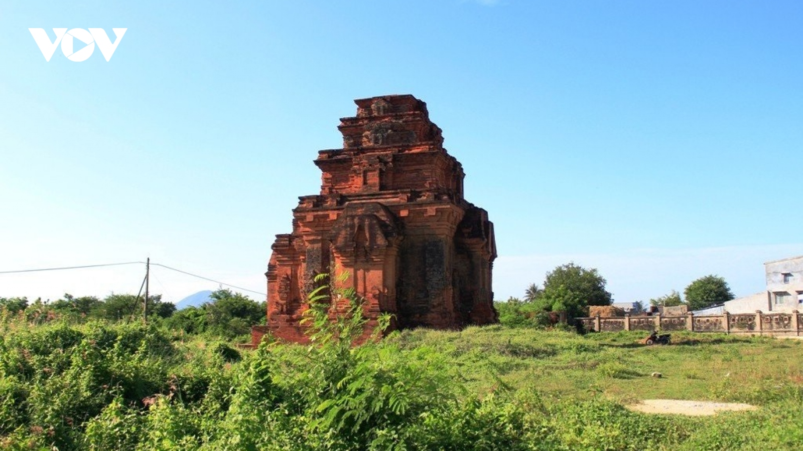 Di tích tháp cổ ngàn năm ở Ninh Thuận đang bị lãng quên