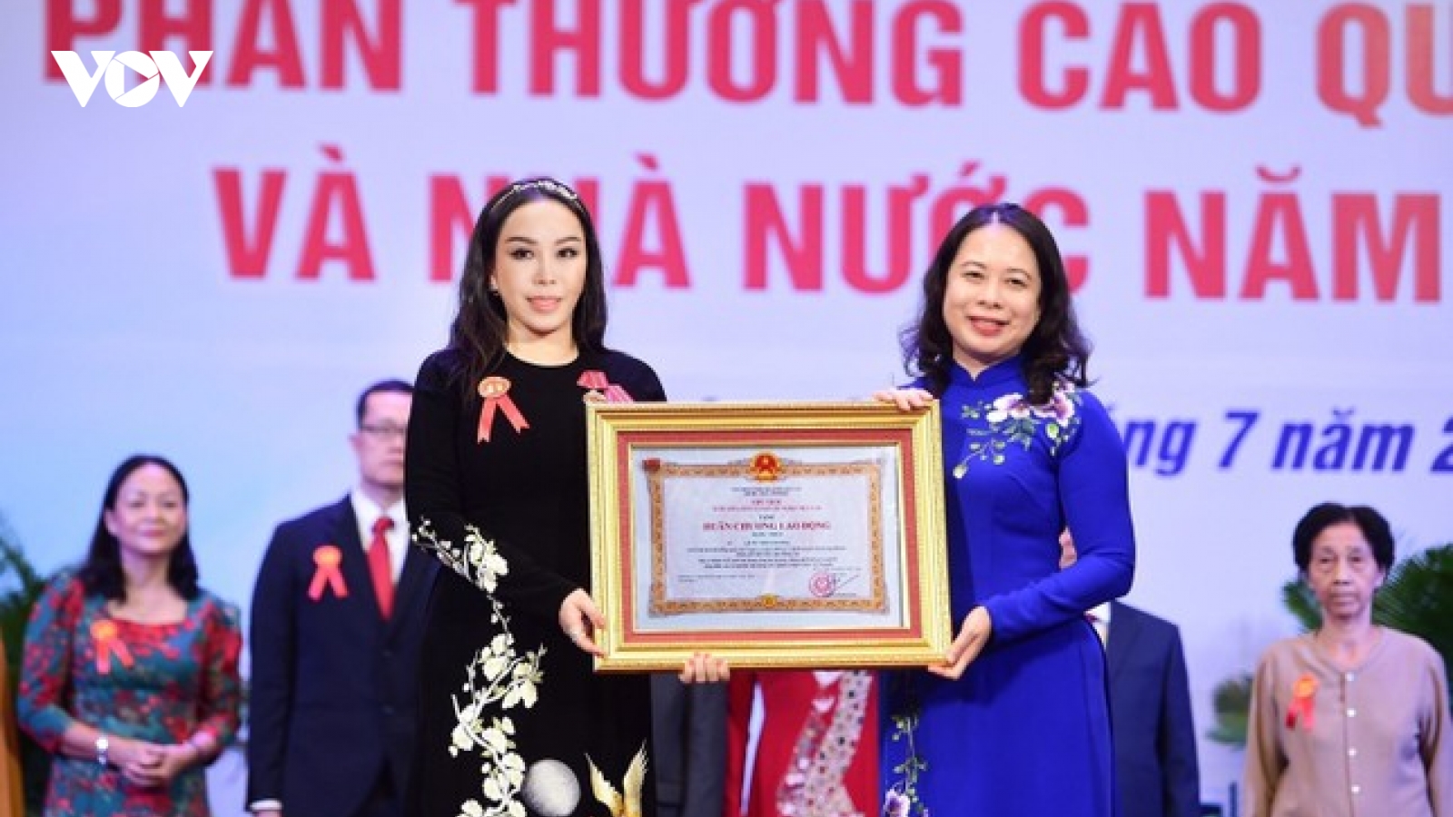 Phó Chủ tịch Tập đoàn KN Holdings được tặng Huân chương Lao động hạng Nhất