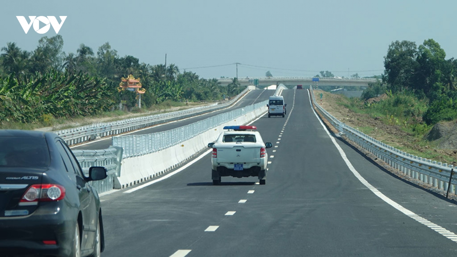 Mất an toàn trên những cao tốc không có làn dừng khẩn cấp
