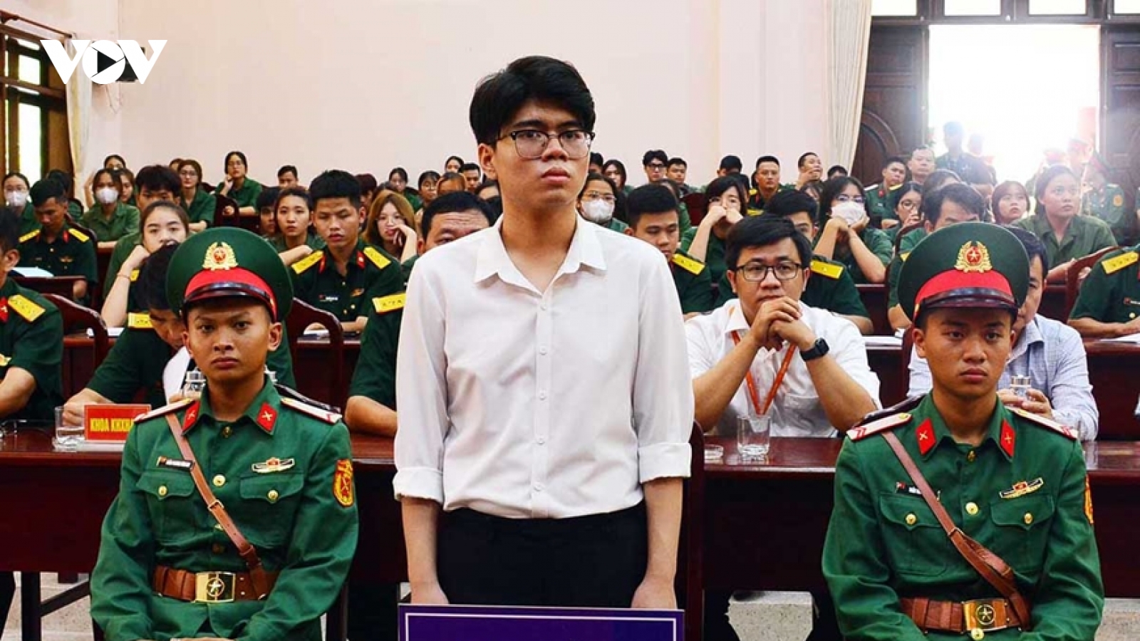 Đưa tin thất thiệt về trường Quân sự QK 7, nam sinh nhận án 12 tháng cải tạo