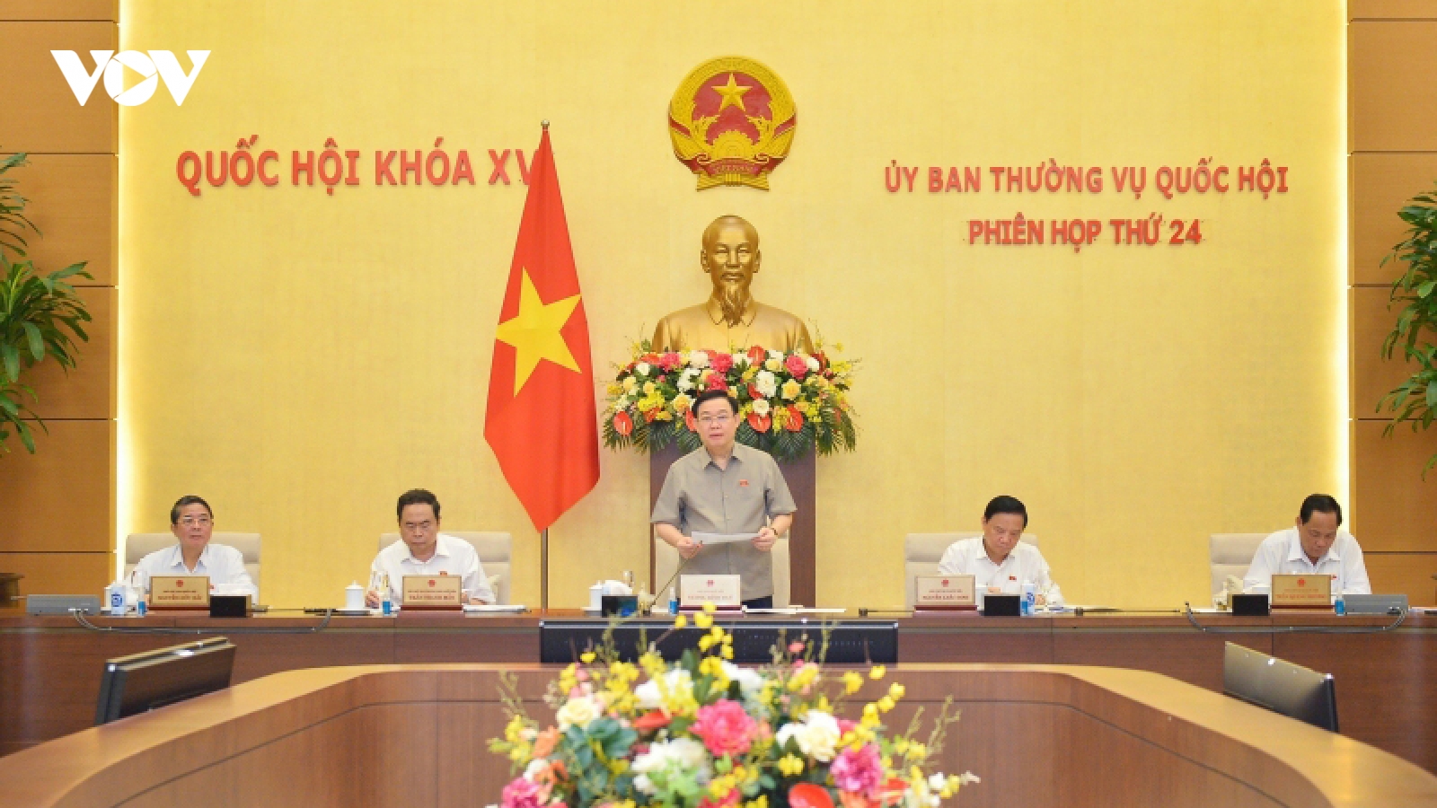 Khai mạc phiên họp thứ 24 của Ủy ban Thường vụ Quốc hội