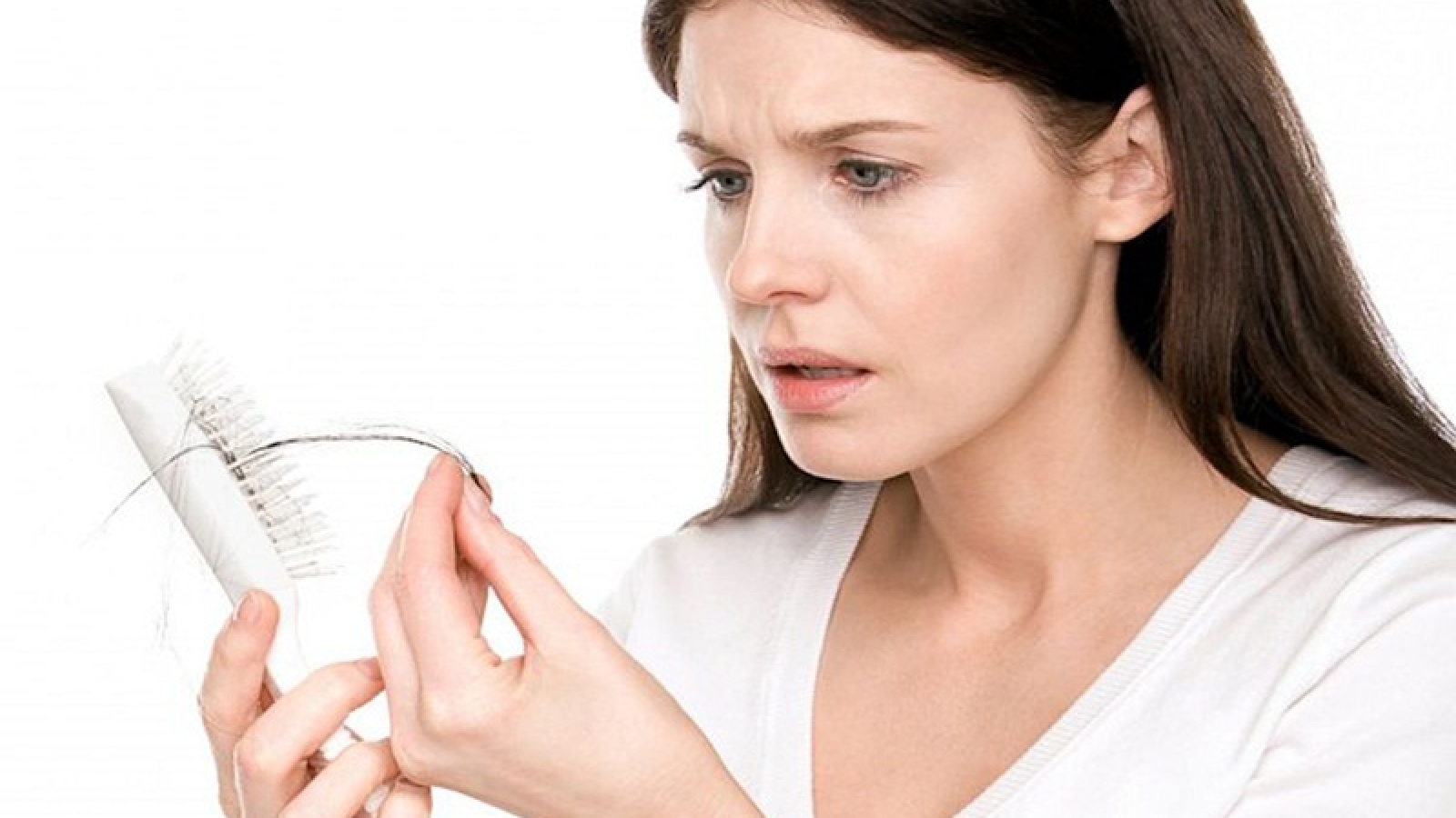 Lý do khiến tóc rụng nhiều không nên bỏ qua