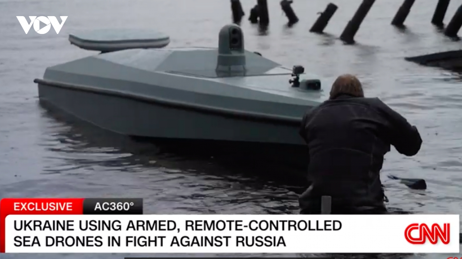 CNN phát tin về xuồng không người lái của Ukraine tấn công cầu Crimea