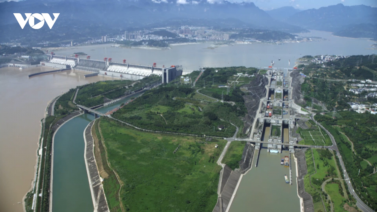 Tam Hiệp – Nhà máy thủy điện lớn nhất thế giới phát điện tròn 20 năm