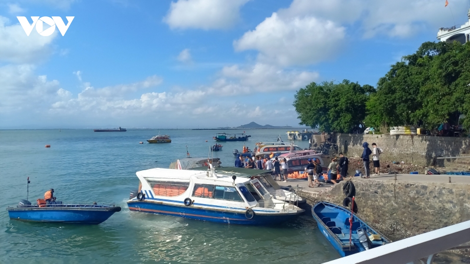 Nữ cựu chiến binh tiên phong "mở đường" du lịch tuyến đảo