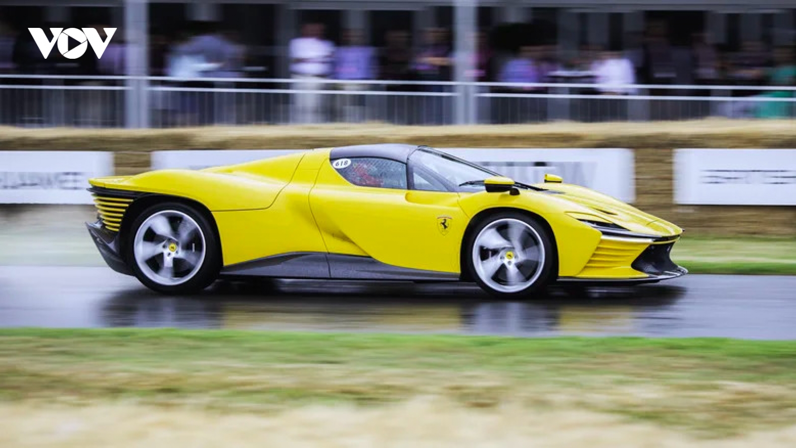 Tại sao Ferrari không từ bỏ động cơ đốt trong?