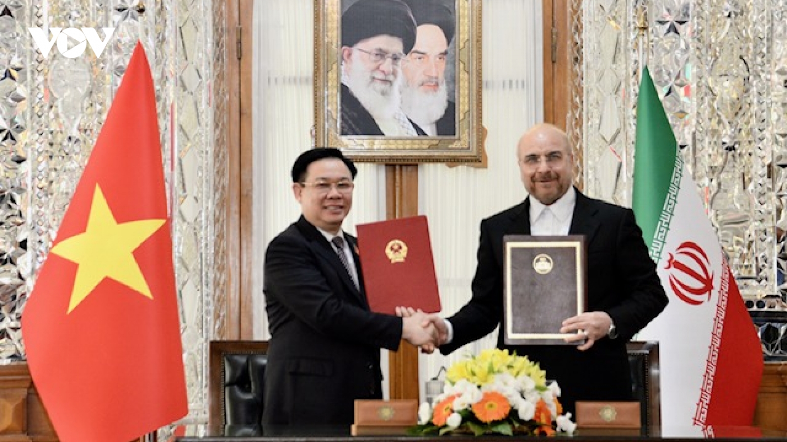 Nhìn lại chuyến thăm Indonesia và Iran của Chủ tịch Quốc hội Vương Đình Huệ