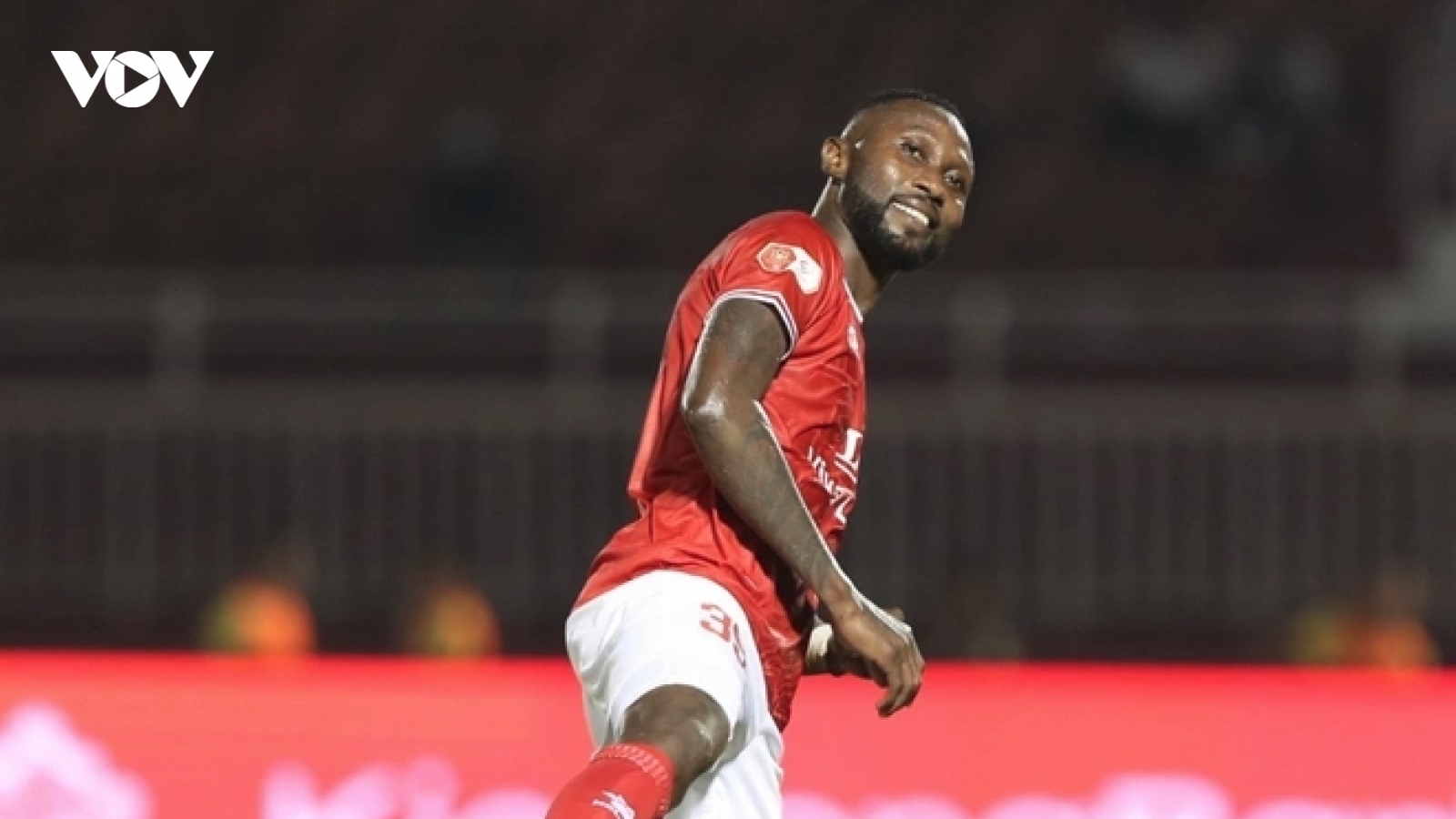 Đánh bại HAGL, CLB TP.HCM sáng cửa trụ hạng ở V-League