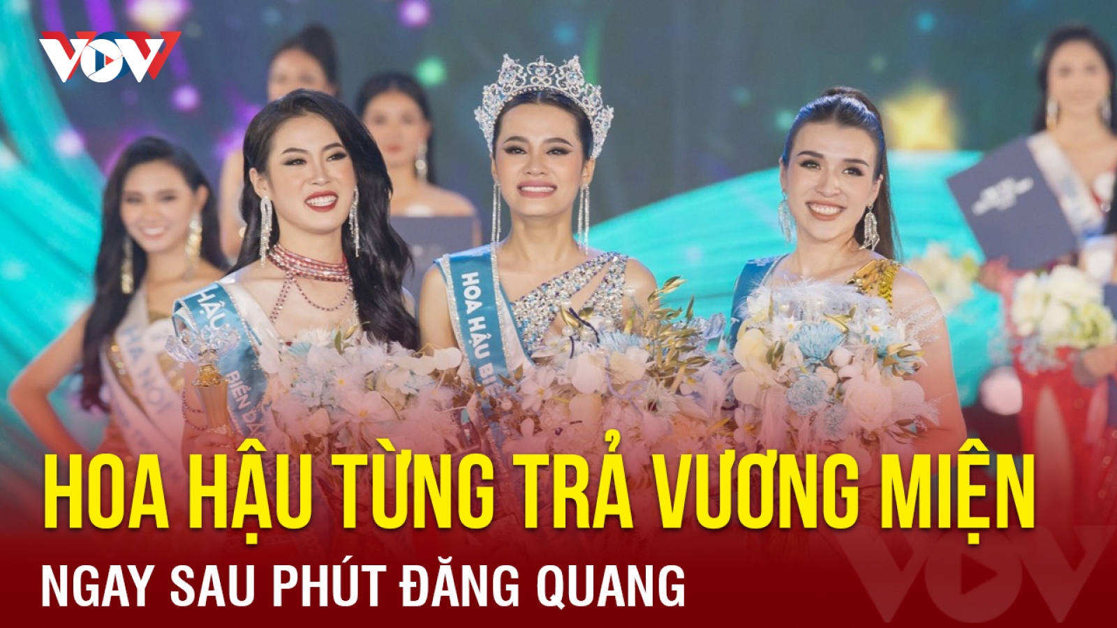 Chuyện showbiz: Hoa hậu từng trả vương miện ngay sau phút đăng quang