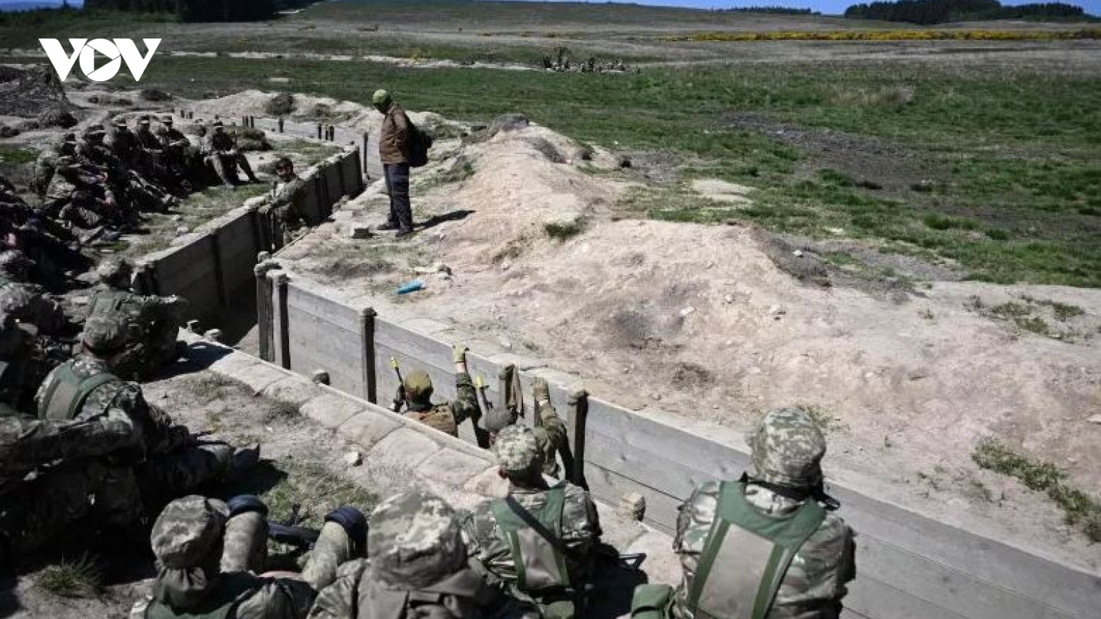 Nga gấp rút tăng cường lớp phòng tuyến thứ hai khi Ukraine tiến gần lớp đầu