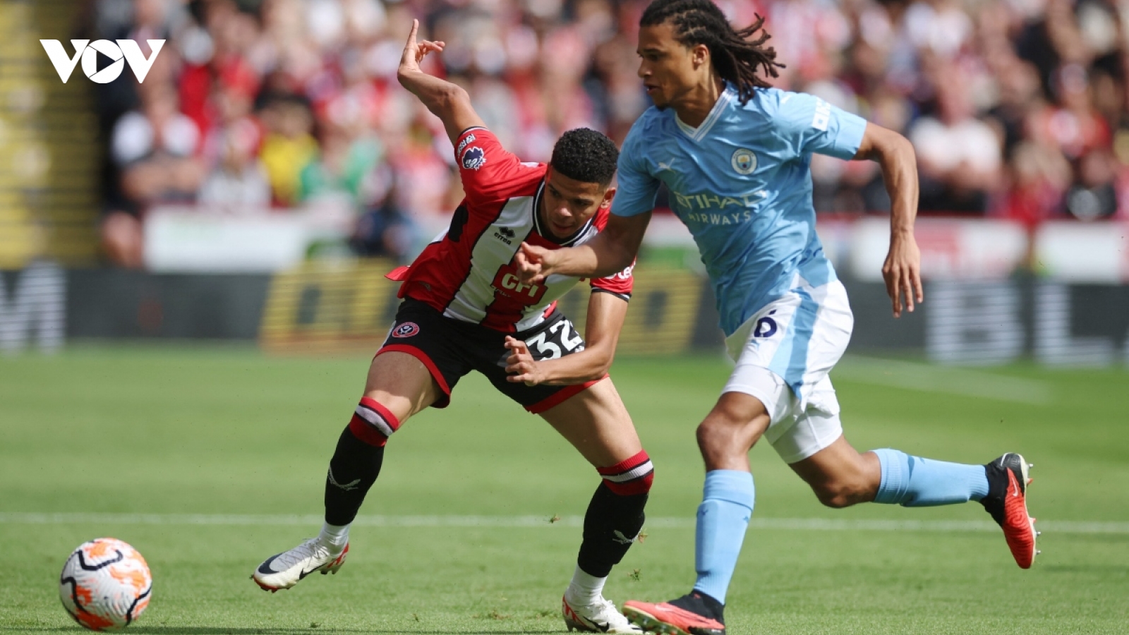 Bảng xếp hạng Ngoại hạng Anh mới nhất: Man City hơn MU 7 bậc