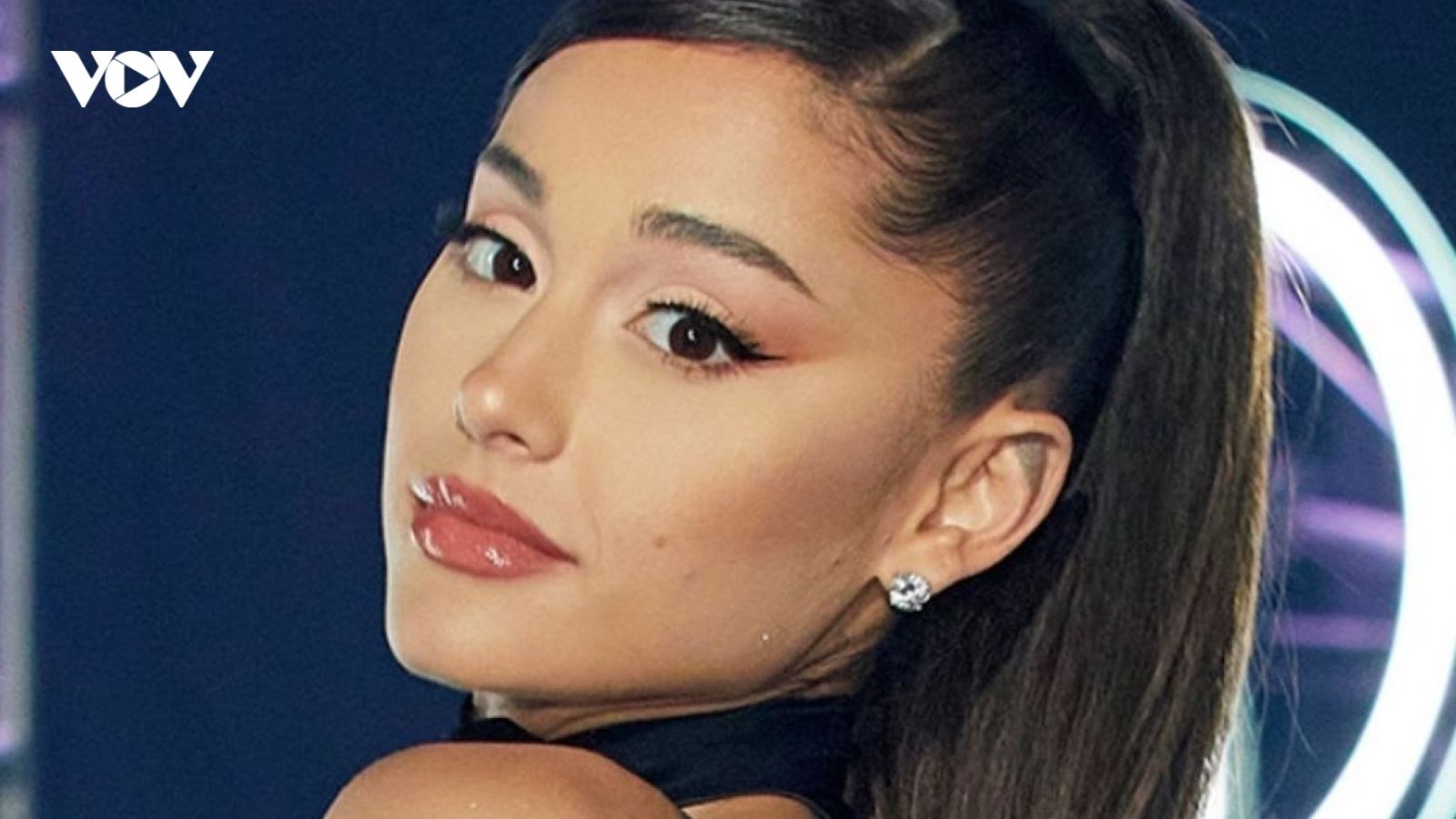 Động thái mới của Ariana Grande giữa tin đồn hẹn hò đồng nghiệp hậu ly hôn