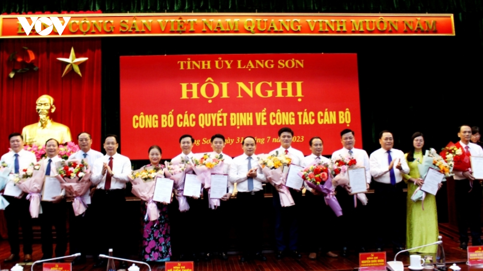 Lạng Sơn điều động, bổ nhiệm hàng loạt lãnh đạo chủ chốt