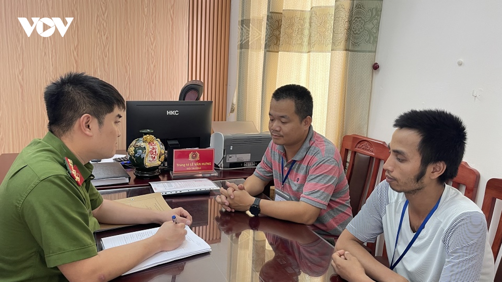 Khởi tố 2 đối tượng xâm phạm quyền sở hữu công nghiệp