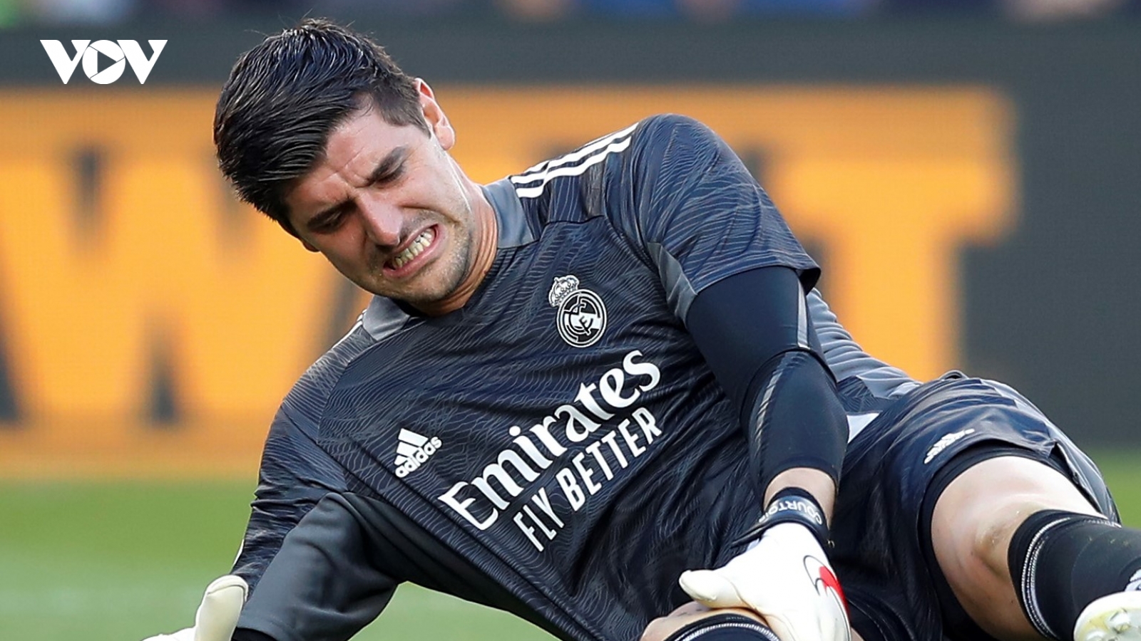 Courtois chấn thương nặng, Real Madrid nhận cú sốc trước mùa giải mới