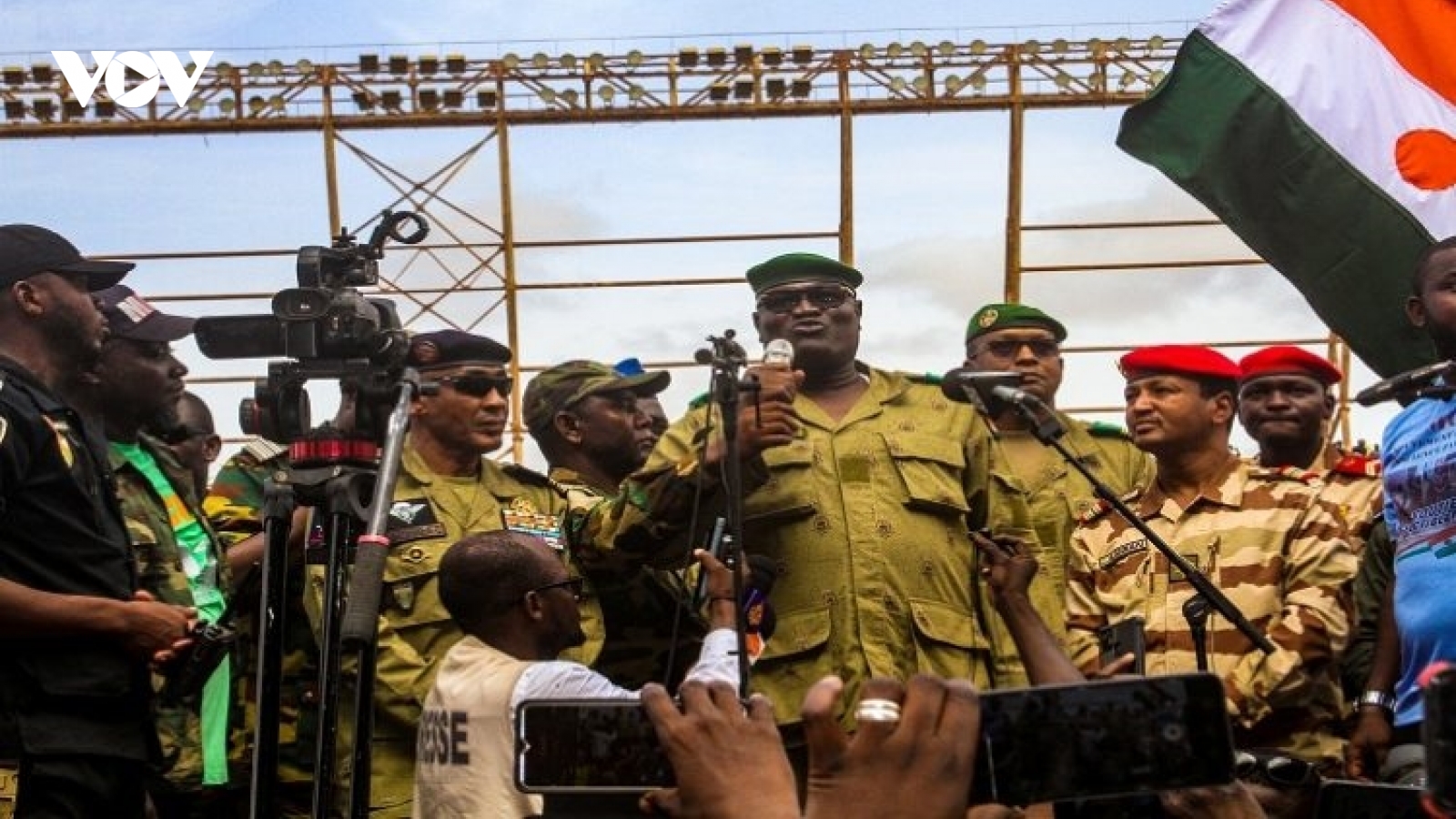 Phe đảo chính Niger báo động sẵn sàng nghênh chiến nếu ECOWAS điều binh