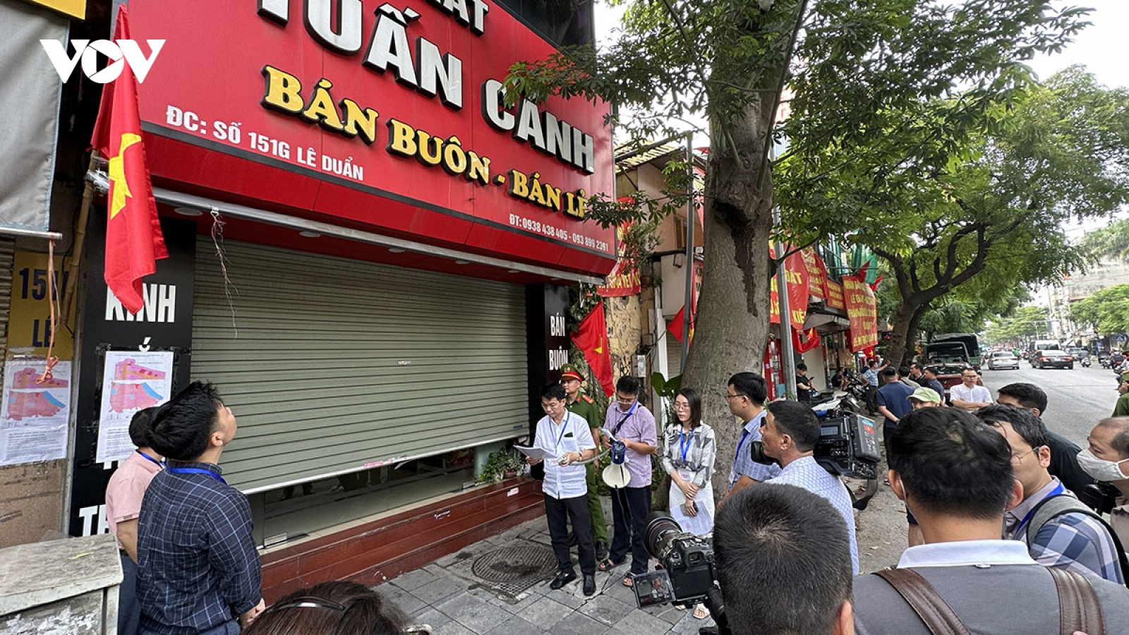 Cưỡng chế kiểm đếm 7 hộ dân thuộc dự án mở rộng trụ sở Bộ Công an