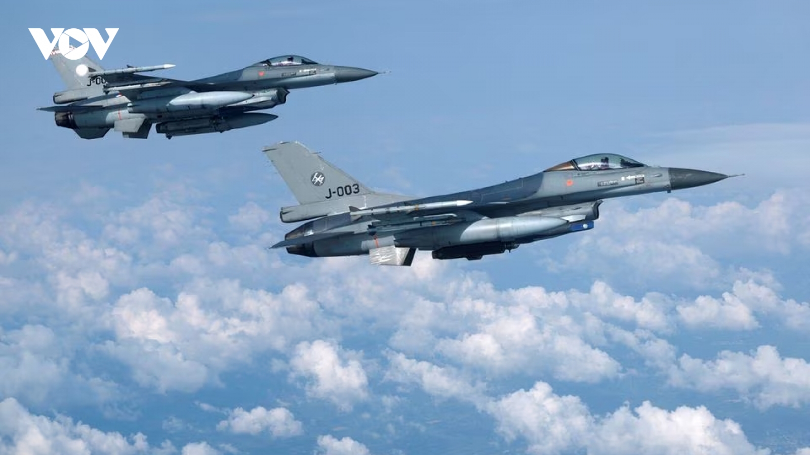 Ukraine xây boongke, hầm ngầm để bảo vệ tiêm kích F-16