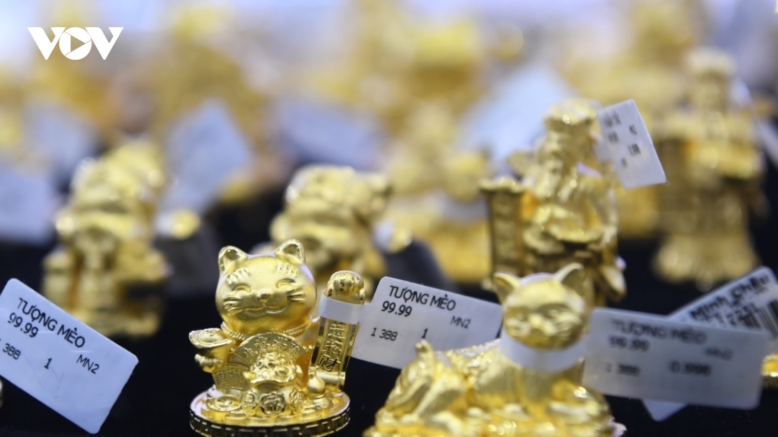 Giá vàng hôm nay 6/10: Giá vàng trong nước ổn định ở mốc 69 triệu đồng/lượng