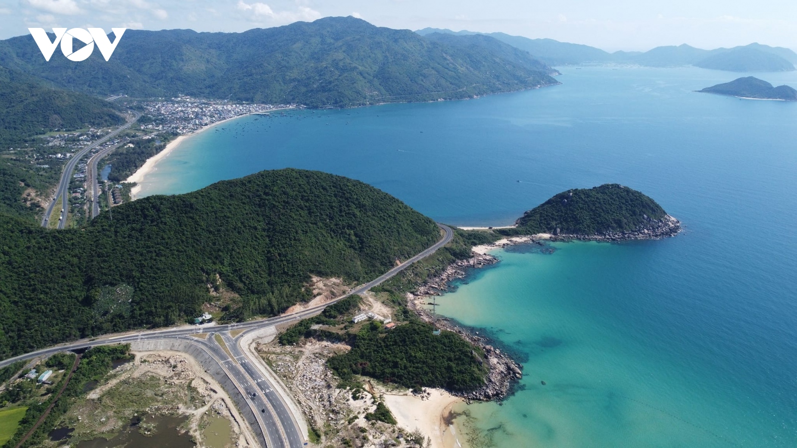 Khánh Hòa từng bước tháo gỡ điểm nghẽn để phát triển kinh tế biển
