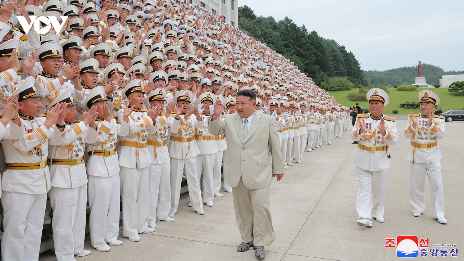 Ông Kim Jong Un kêu gọi tăng cường sức mạnh hải quân Triều Tiên