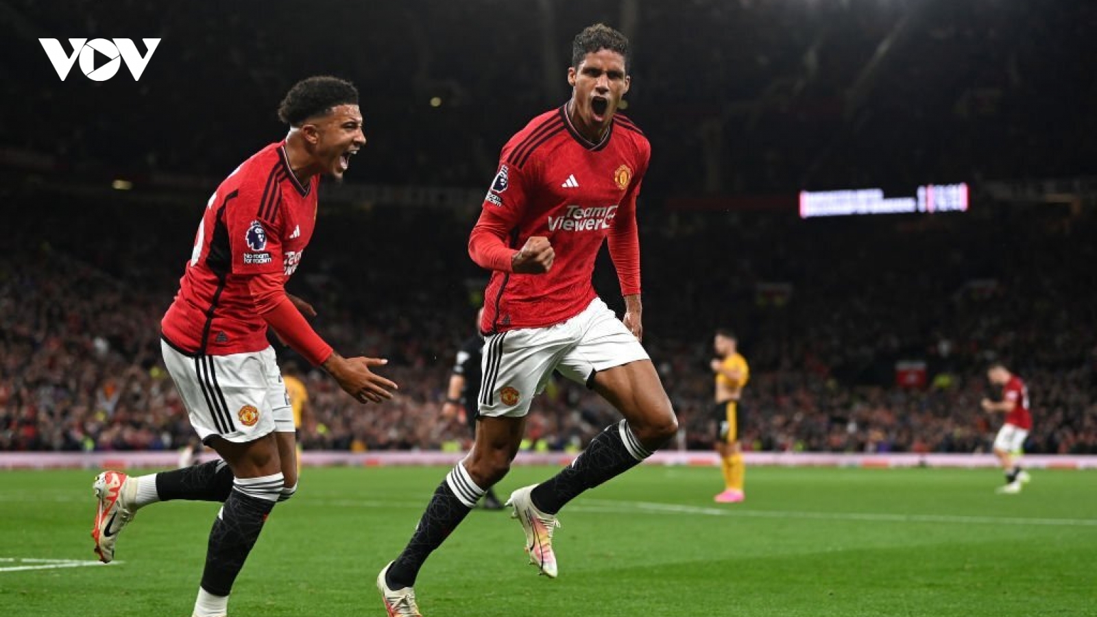 Lịch thi đấu bóng đá 26/8: MU và Arsenal ra sân, lộ diện tân binh V-League