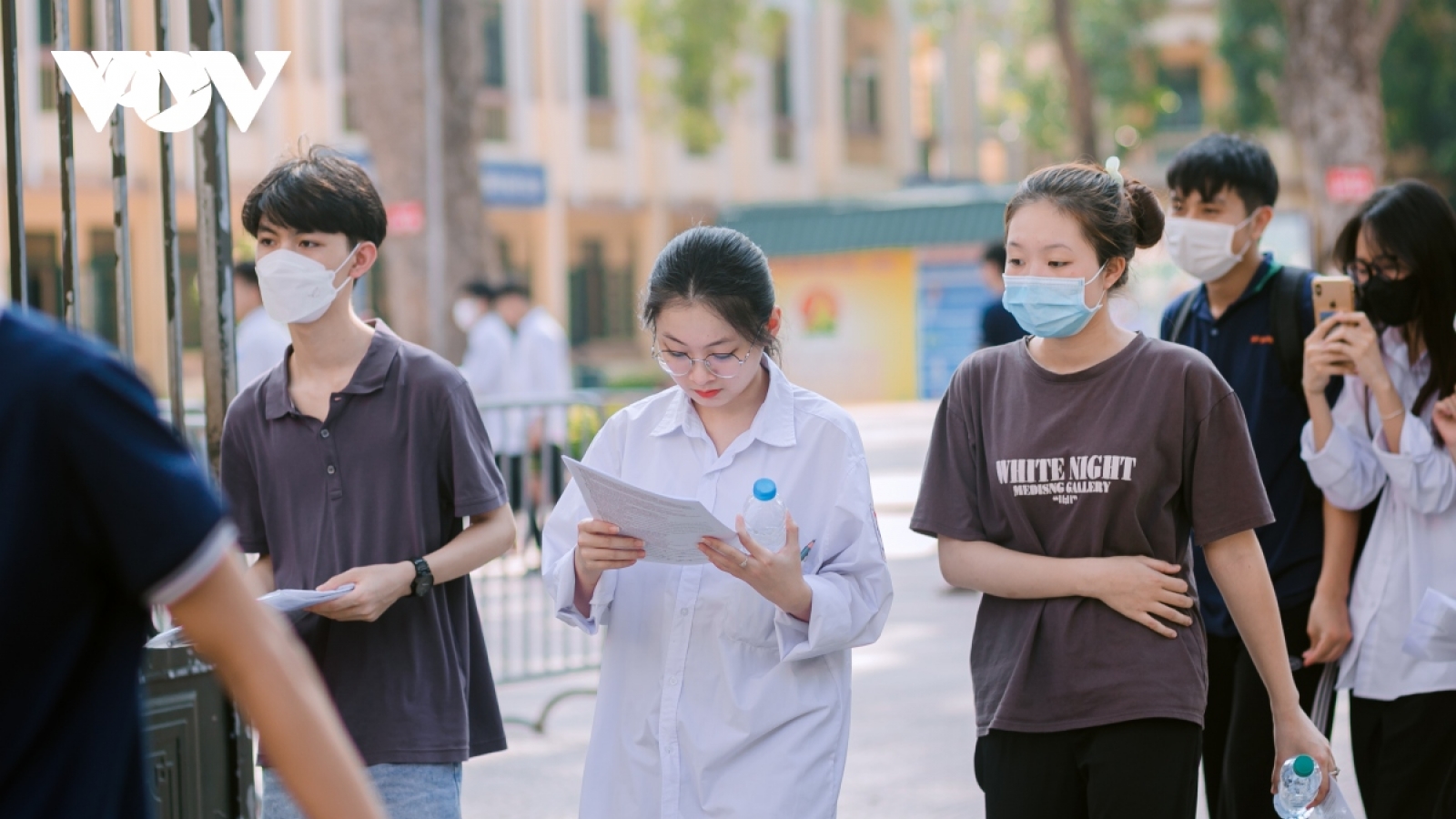 Bộ GD-ĐT thêm số lần lọc ảo, điểm chuẩn đại học công bố muộn hơn dự kiến