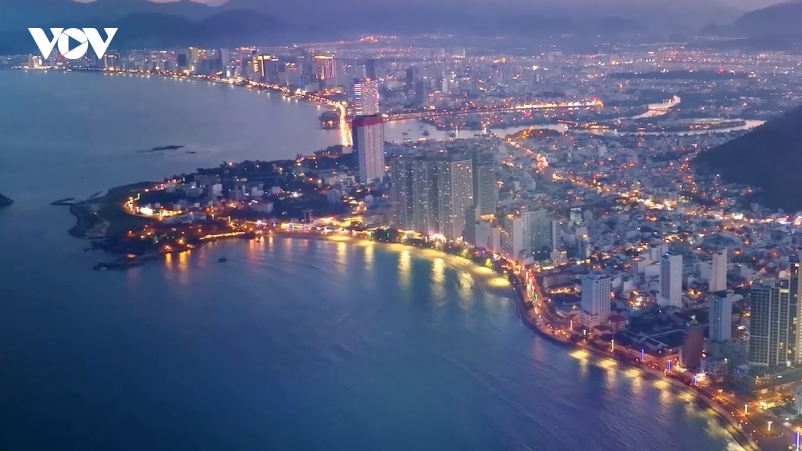 Mạnh giàu từ biển quê hương: Những câu chuyện xúc động về bảo vệ, làm giàu từ biển