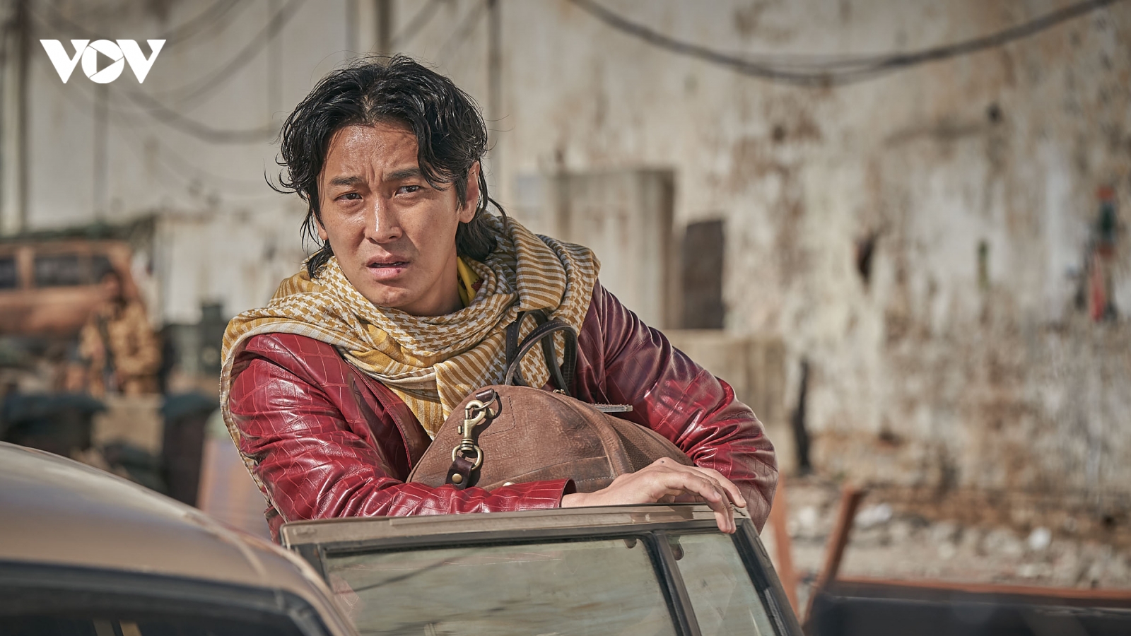 Ju Ji-hoon tăng 12kg trong phim mới của đạo diễn "Kingdom"