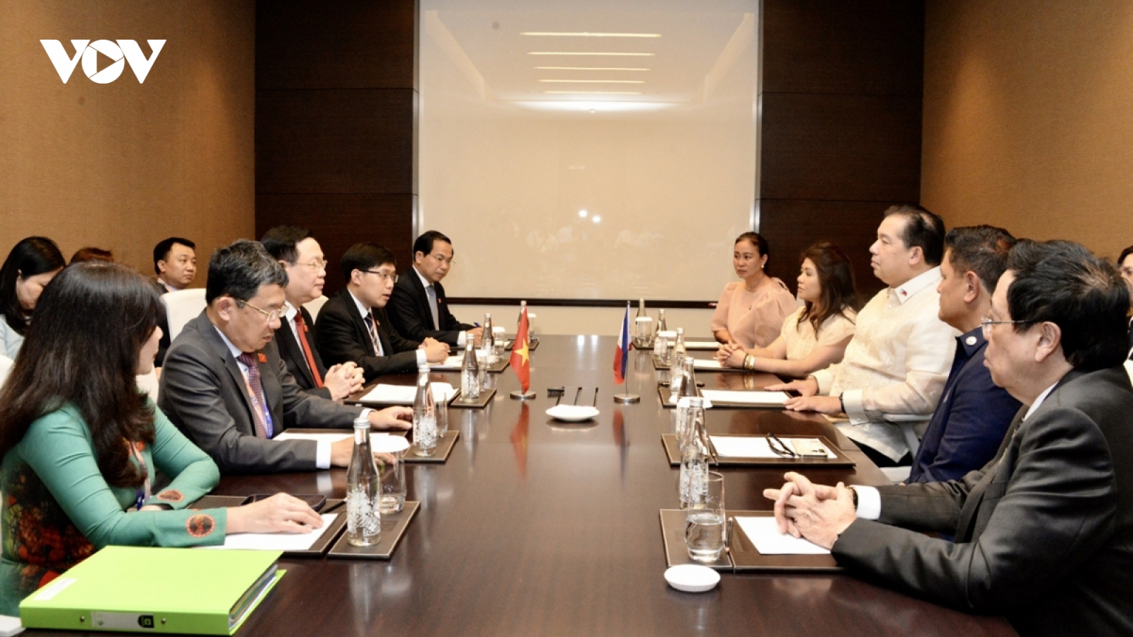 Vietnam, Philippines set sights on US$10 billion trade target