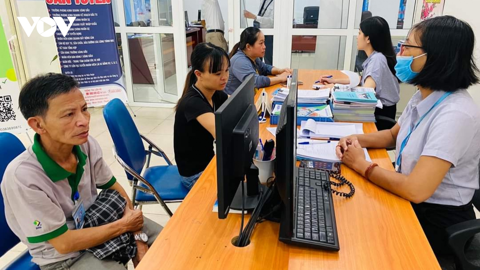 Hà Nội tăng cường kết nối cung - cầu lao động